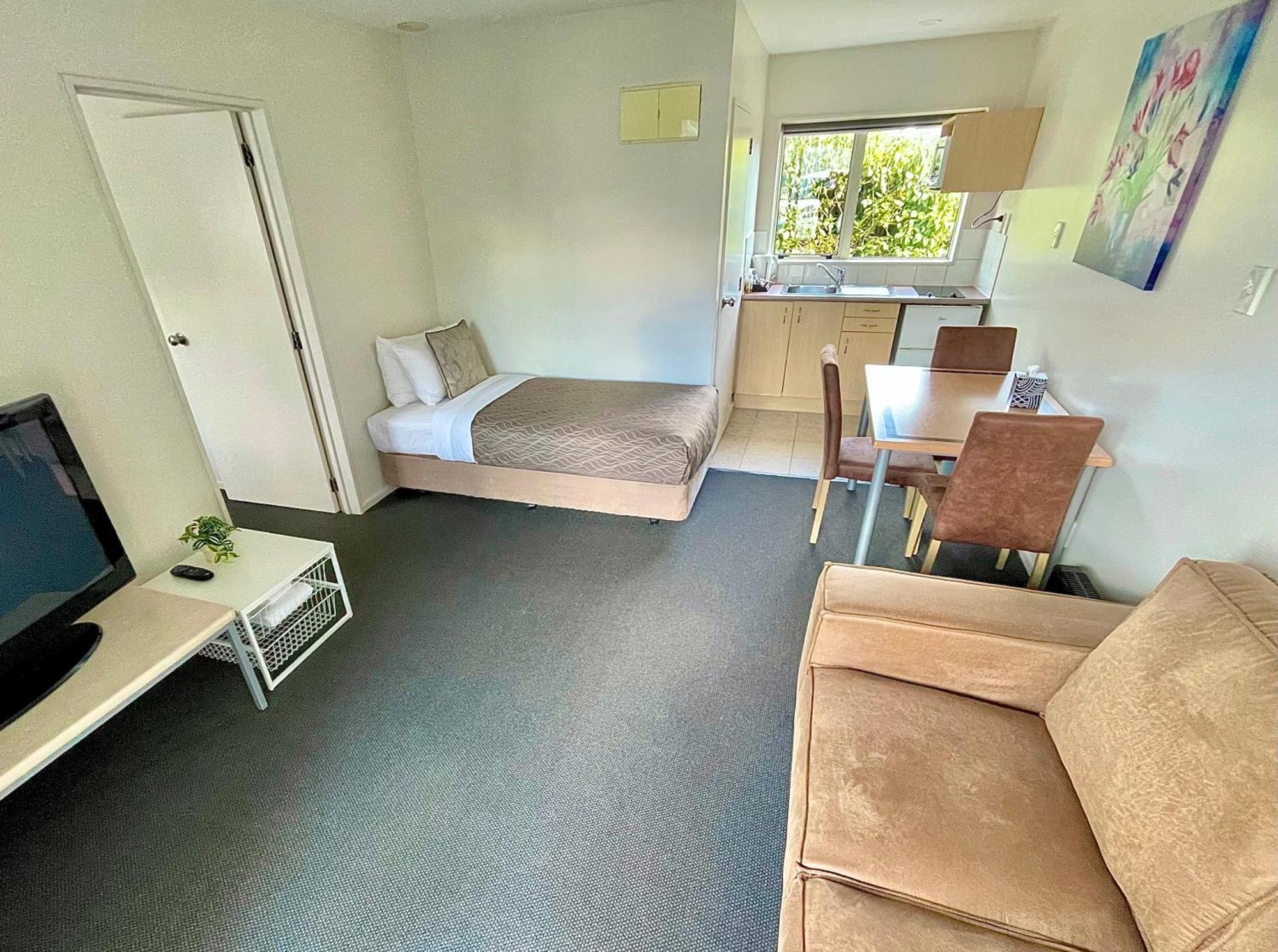 Amalfi Motor Lodge Christchurch Ngoại thất bức ảnh