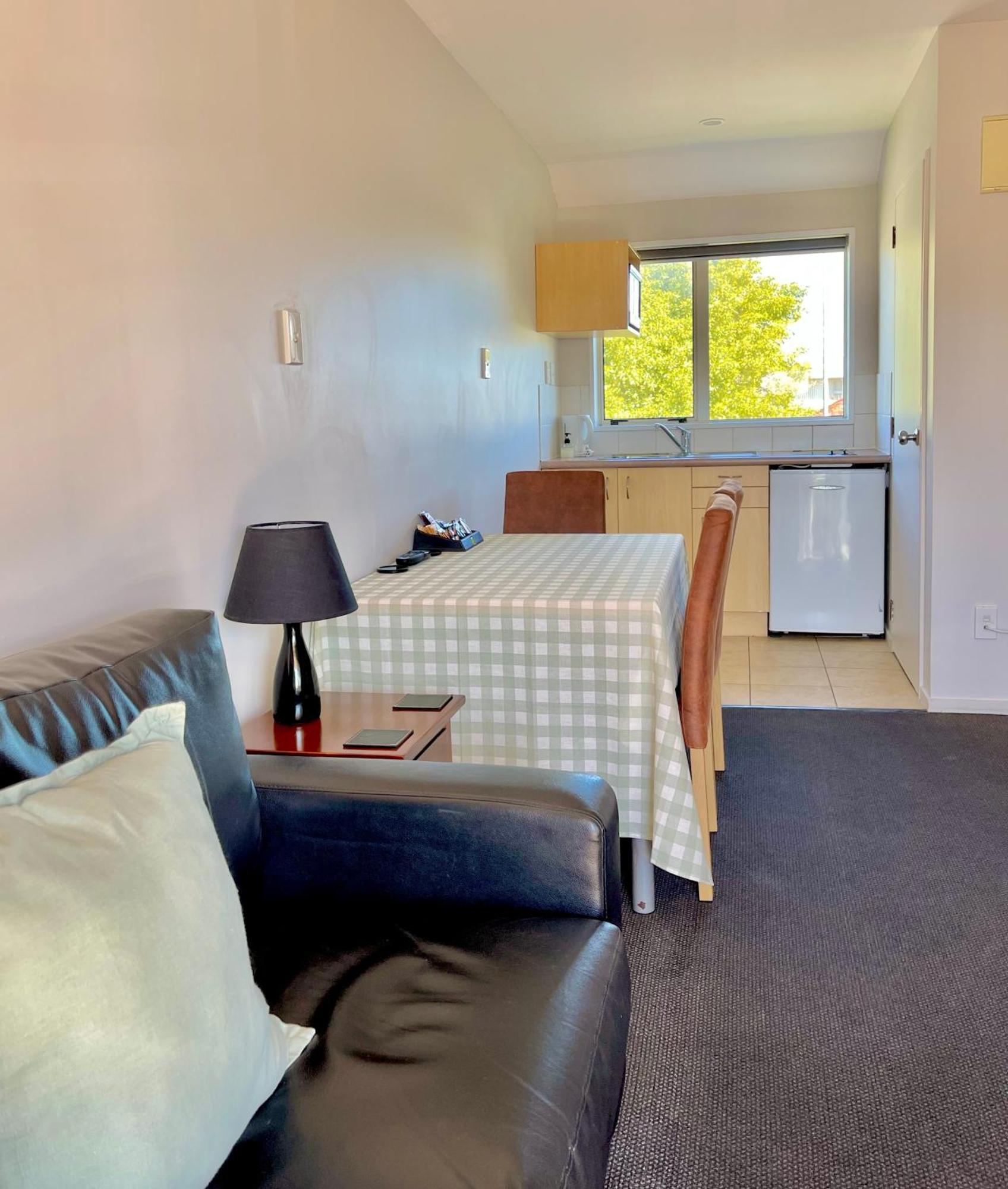 Amalfi Motor Lodge Christchurch Ngoại thất bức ảnh